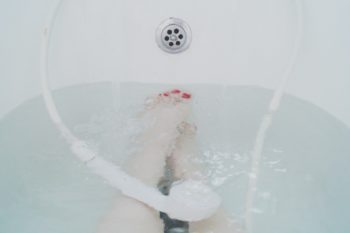 疲労回復と冷え性改善におすすめ！入浴剤の温め効果で体を楽にしてくれる？薬用 ホットタブ。