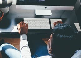 楽天ブログにYouTubeのショート動画を貼り付ける(埋め込む)やり方を画像で解説。YouTubeの共有に「楽天ブログ」がない!時の対処は