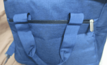 クーラーボックス　１８L　大きさ　2リットル　水　作り　冷える　大きい　一人用